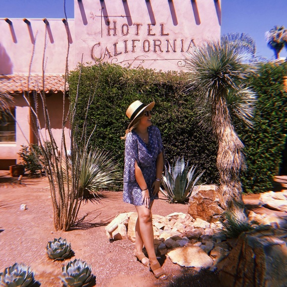 MEET YOUR SELLER ♡ - Picture 7 of 10